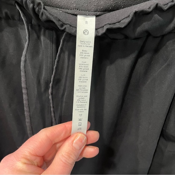 Lululemon Keep Moving Jogger Black size 8 - Picture 9 of 12